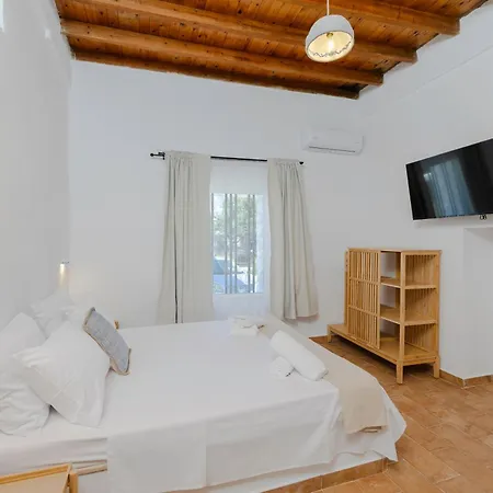 Cleopatra's Backyard Pensiune