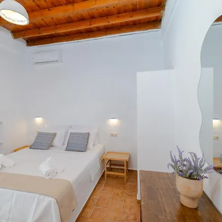 Affittacamere Cleopatra's Backyard 3*