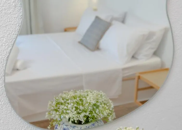 Cleopatra's Backyard Konukevi