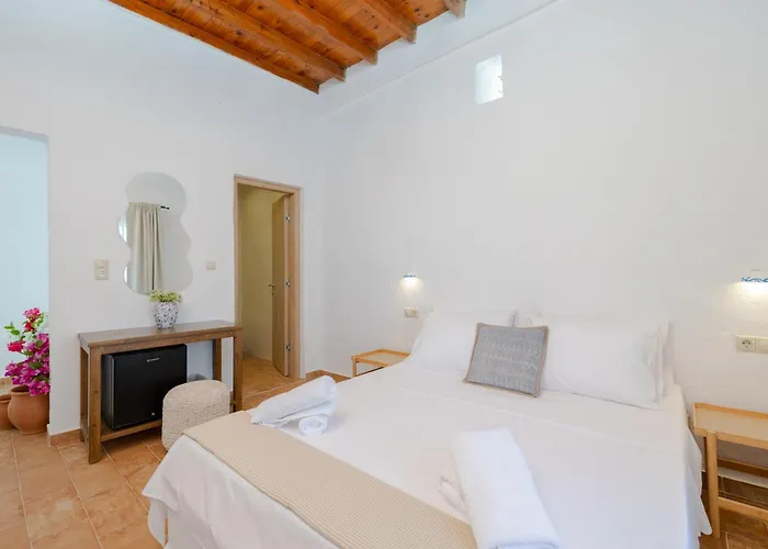 Cleopatra's Backyard Konukevi 3*