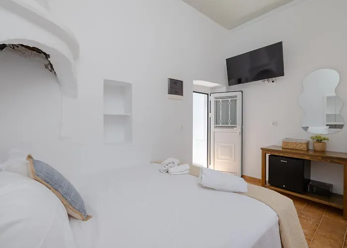 Konukevi Cleopatra's Backyard