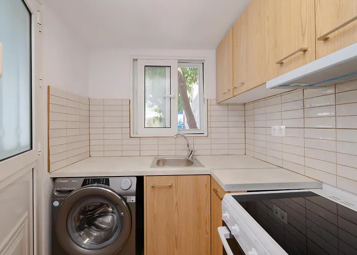 Cleopatra's Backyard Archangelos (Rhodes)